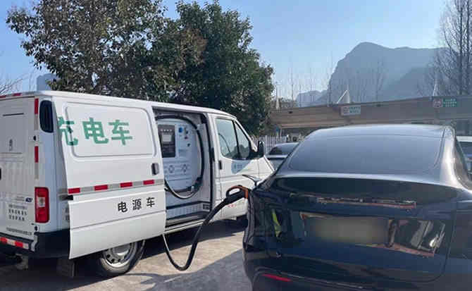 长葛汽车搭电